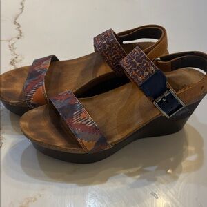 Naot Women's Brown Multi-Pattern Wedge Sandals 41